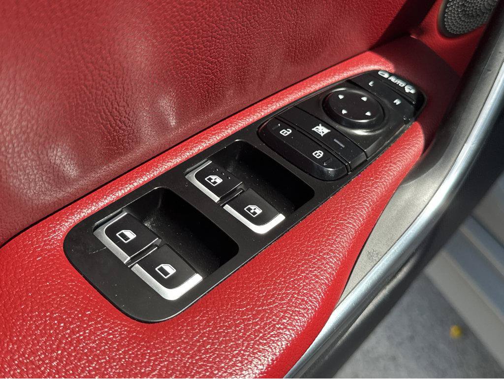 Used 2022 Kia Stinger GT-Line w/ Sun & Sound Package RWD image 35