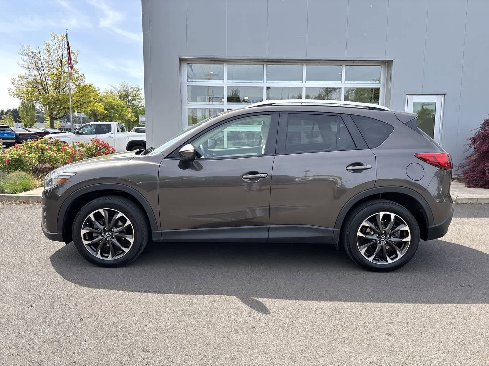 Used 2016 MAZDA CX-5 Grand Touring AWD/4WD image 2