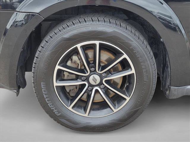 Used 2018 Dodge Journey SE w/ Connectivity Group FWD image 24