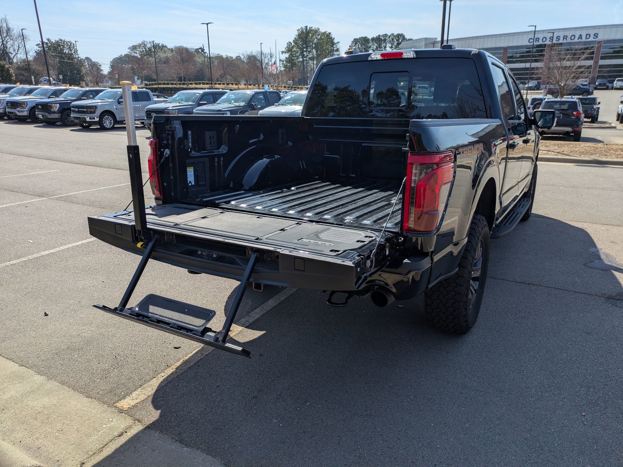 Certified 2025 Ford F150 Tremor w/ Bed Utility Package image 38