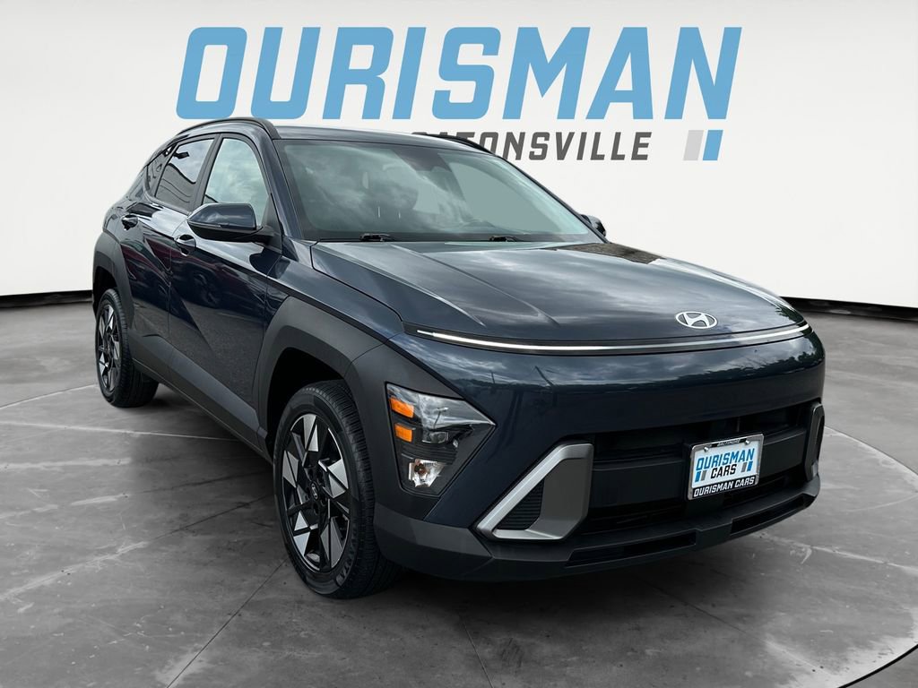 Used 2024 Hyundai Kona SEL AWD/4WD image 1