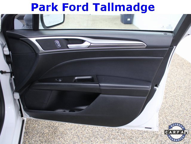 Used 2020 Ford Fusion SEL image 21