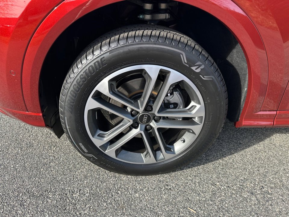New 2025 Audi Q5 Premium Plus image 27