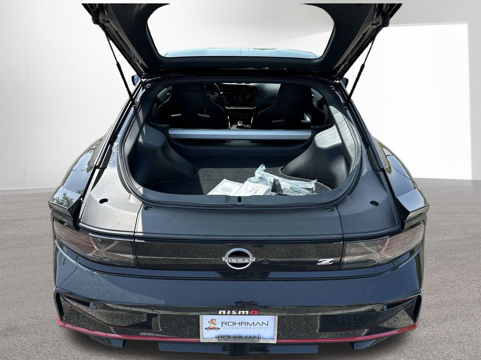 New 2024 Nissan Z NISMO w/ Floor Mat Package image 32