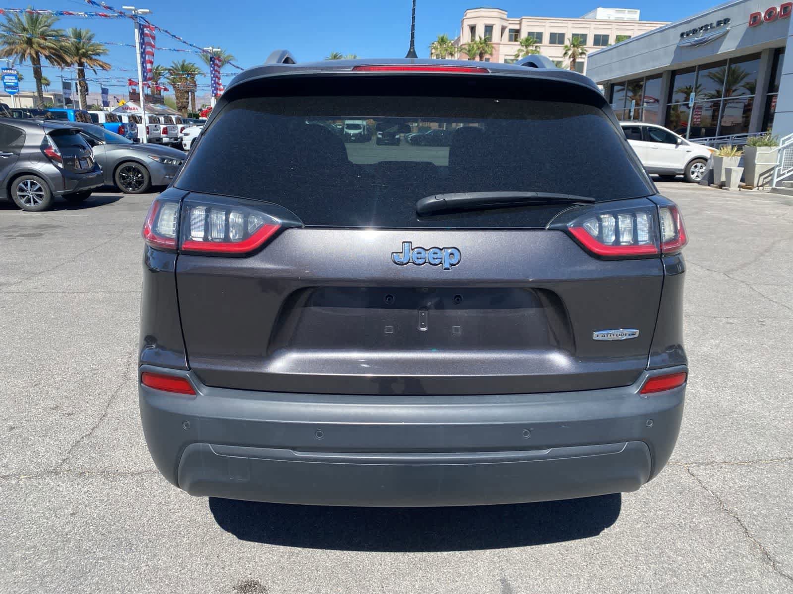 Used 2020 Jeep Cherokee Latitude Plus FWD image 7