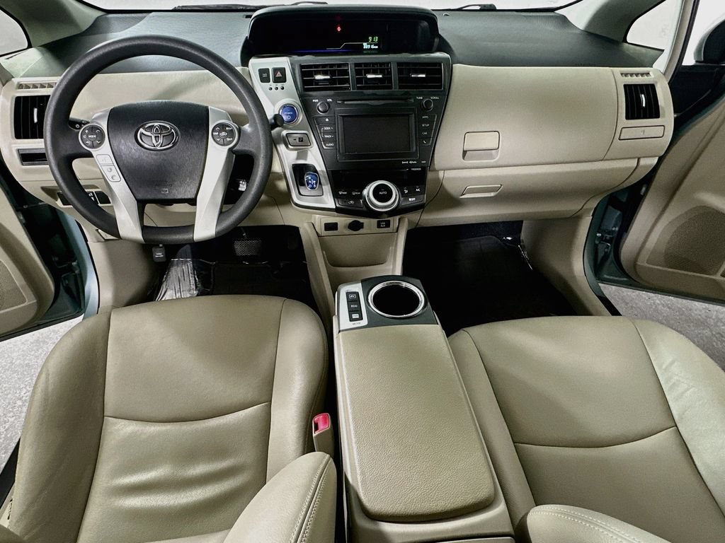 Used 2014 Toyota Prius V Three FWD image 16