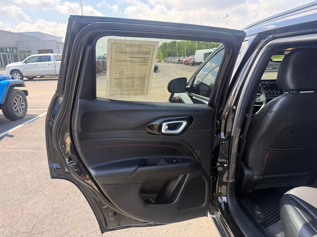 Certified 2024 Jeep Compass Trailhawk AWD/4WD image 29