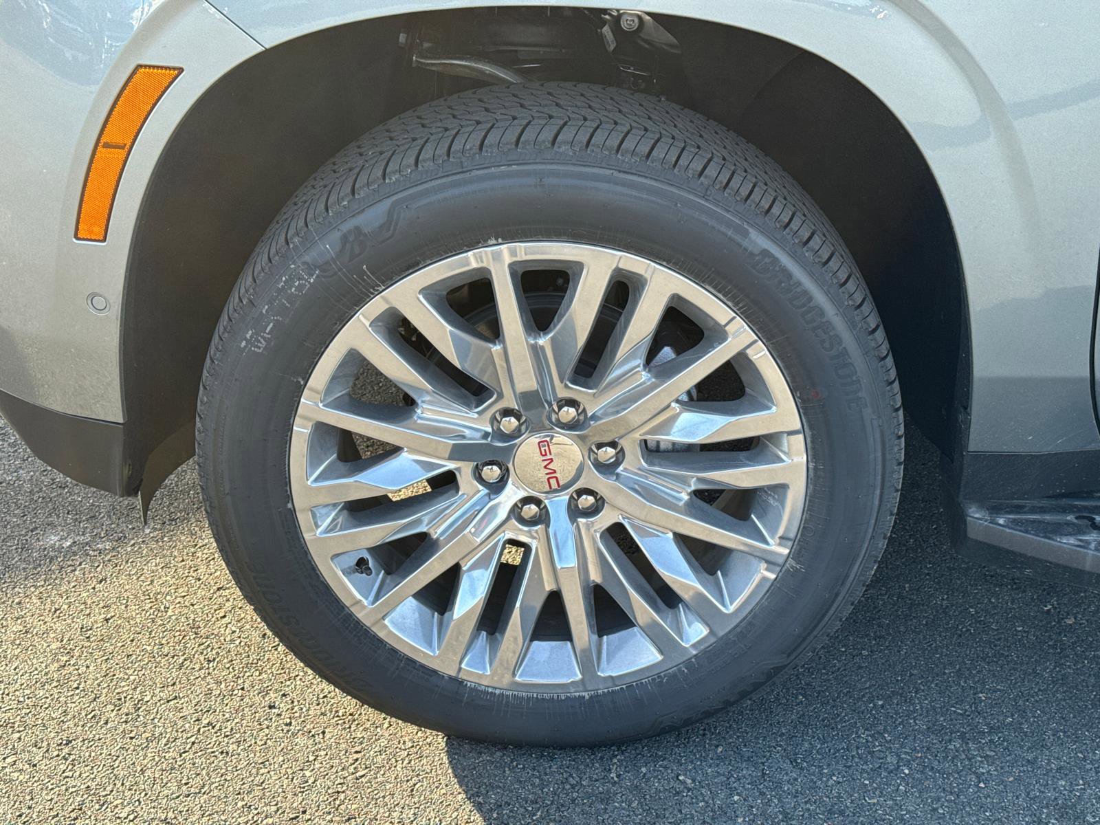 New 2026 GMC Yukon XL Elevation w/ Elevation Premium Package image 10