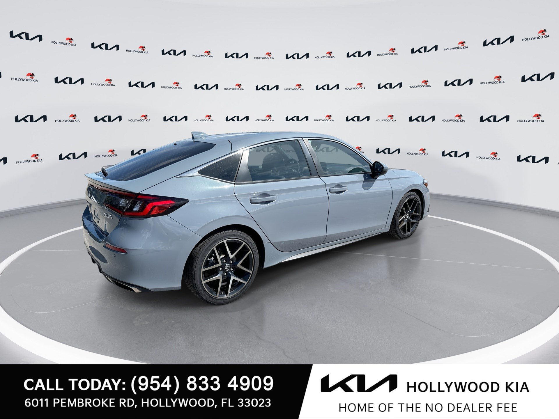 Used 2024 Honda Civic Sport Touring image 8