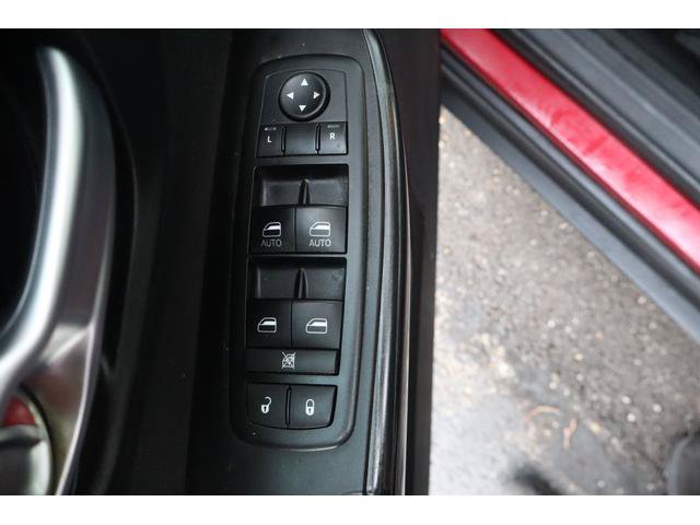 Used 2014 Jeep Cherokee Latitude AWD/4WD image 11