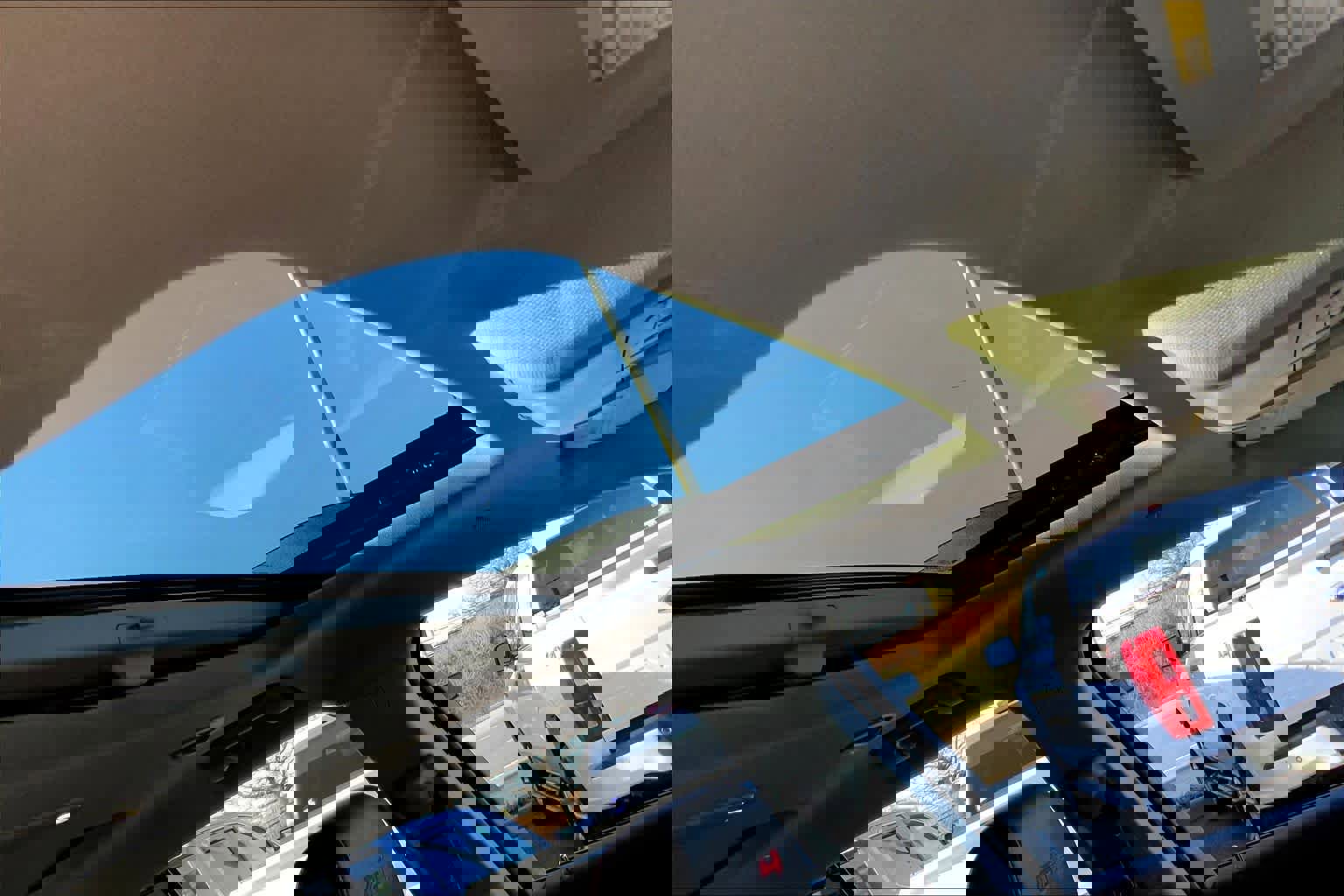 Used 2023 GMC Acadia AT4 w/ Technology Package image 19