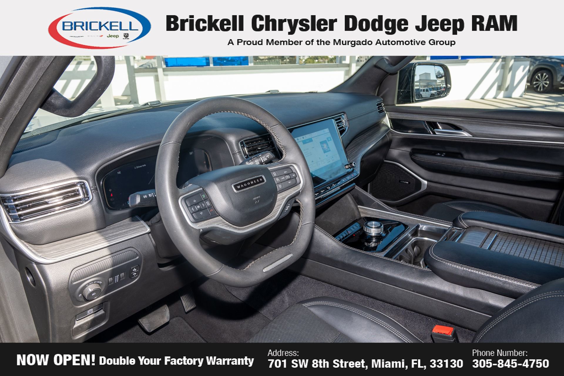 Used 2024 Jeep Wagoneer L Series II w/ Flexible Seating Group image 14