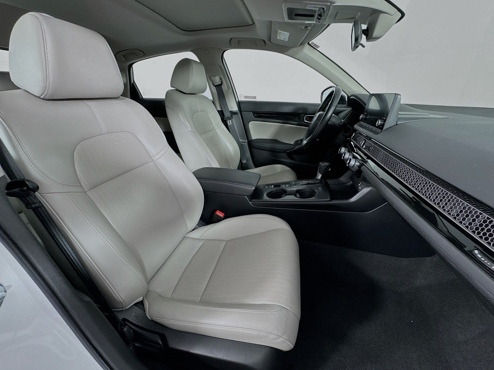 Certified 2024 Honda Civic EX-L image 27