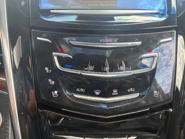 Used 2016 Cadillac Escalade Luxury AWD/4WD image 29