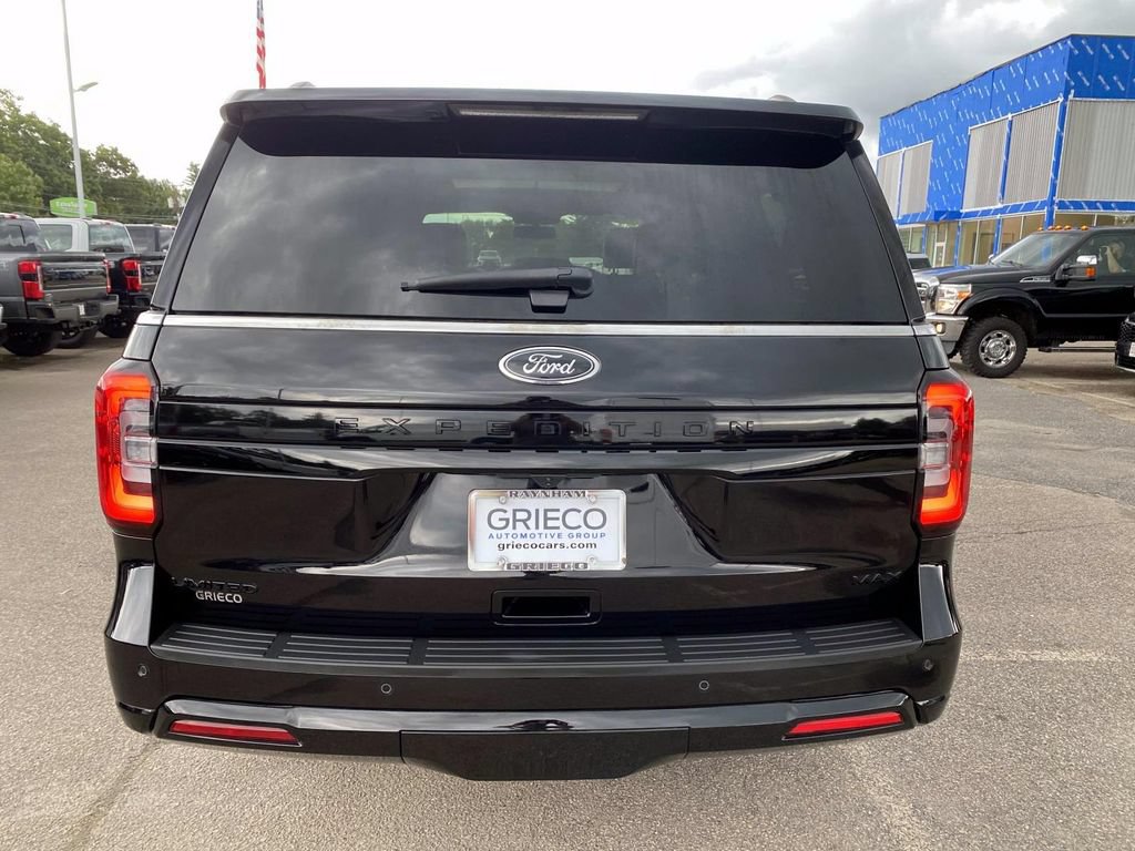 Used 2024 Ford Expedition Max Limited AWD/4WD image 4