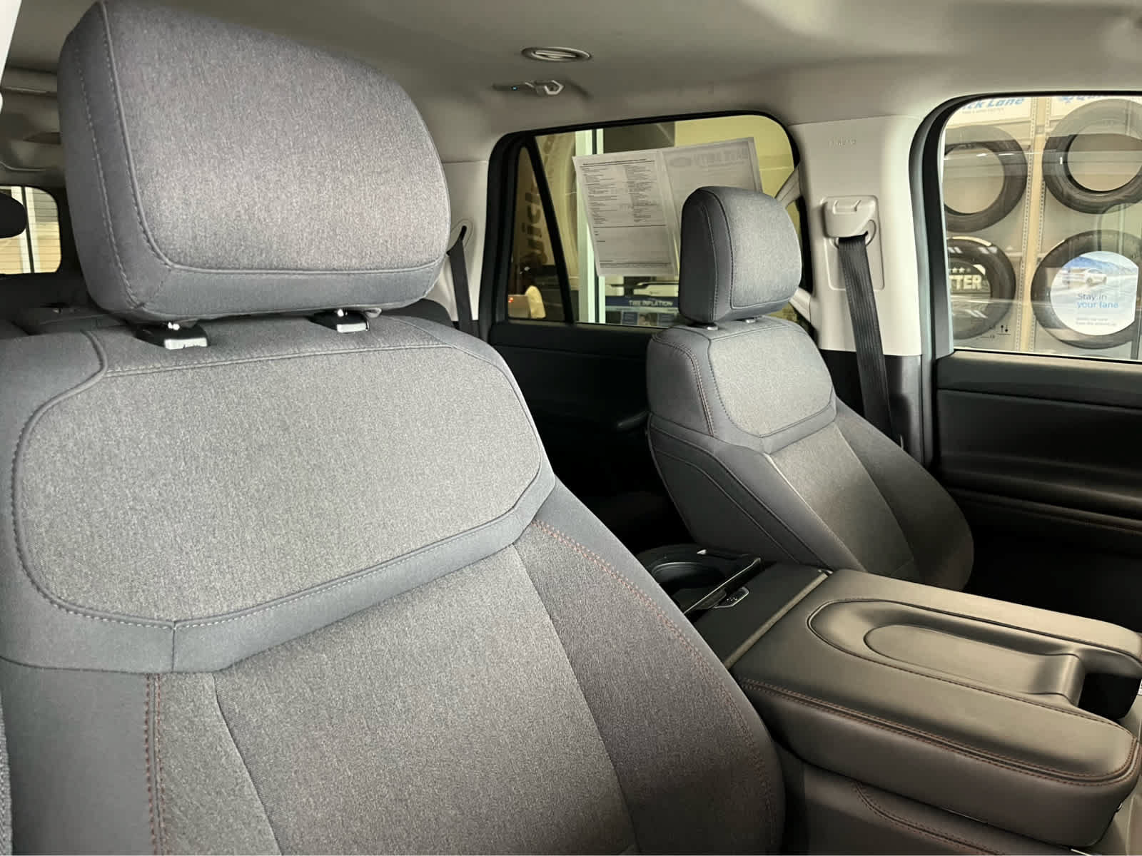 Used 2025 Ford Expedition Max Active AWD/4WD image 46