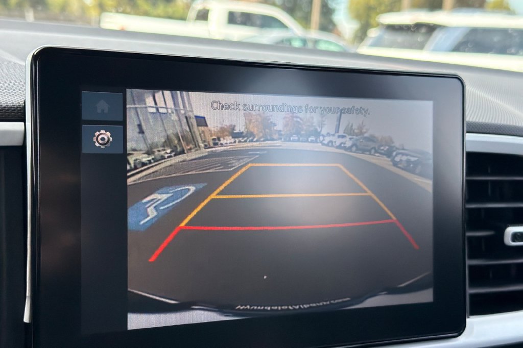New 2026 Hyundai Venue SEL FWD image 16