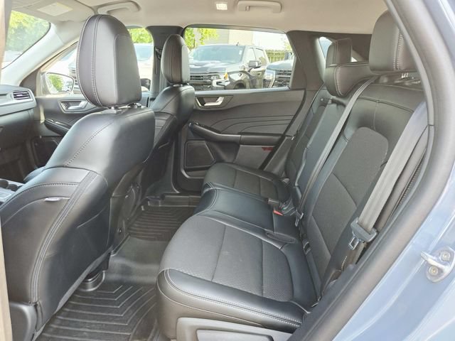 Used 2024 Ford Escape SE FWD image 9