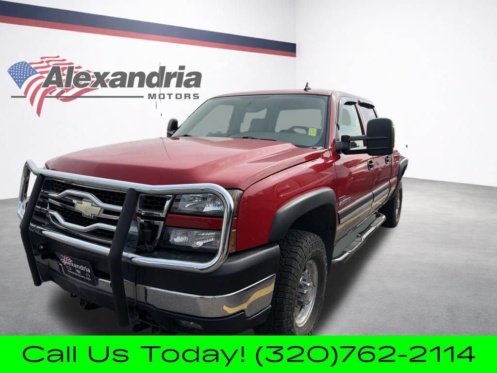Used 2006 Chevrolet Silverado 2500 W/T AWD/4WD image 1