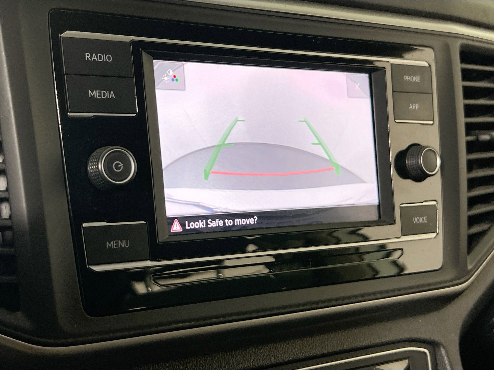 Used 2021 Volkswagen Atlas S image 13