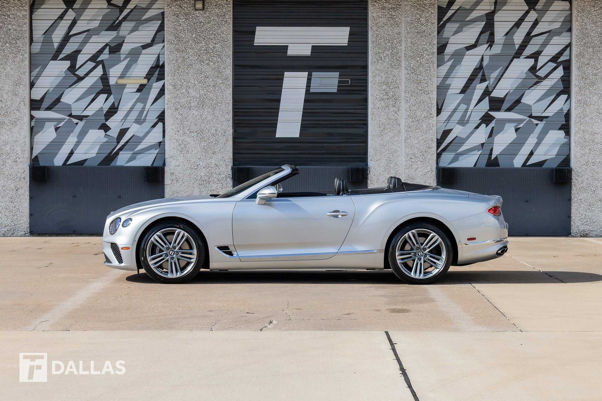 Used 2023 Bentley Continental GT V8 image 7