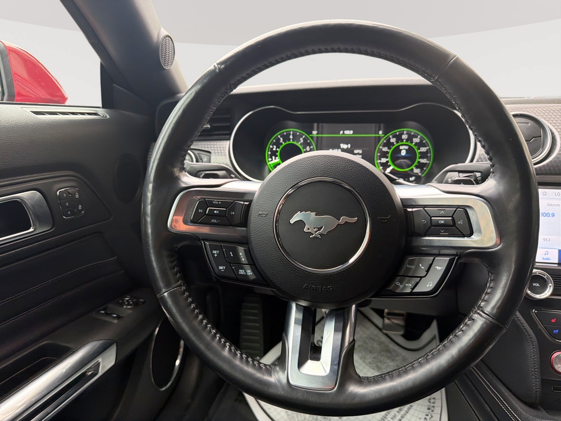 Used 2022 Ford Mustang GT Premium w/ GT Performance Package RWD image 11