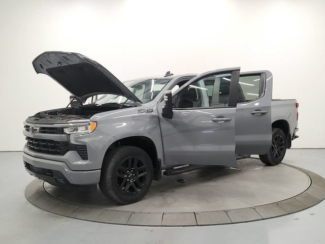 Used 2024 Chevrolet Silverado 1500 RST w/ Z71 Off-Road Package AWD/4WD image 11