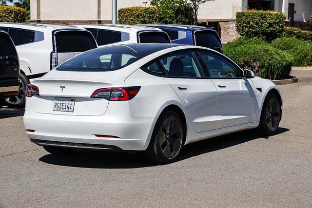 Used 2023 Tesla Model 3 Standard Range image 5