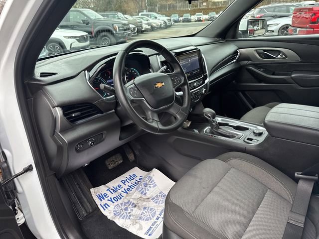 Used 2023 Chevrolet Traverse LT image 19