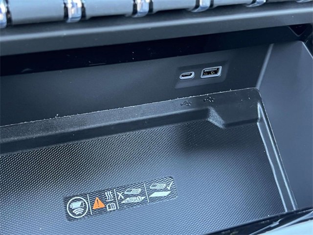 New 2026 GMC Yukon Elevation image 24