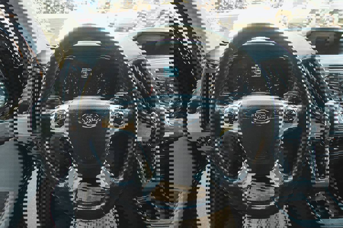 Used 2017 Ford Transit 150 130 Low Roof w/ Exterior Upgrade Package image 11