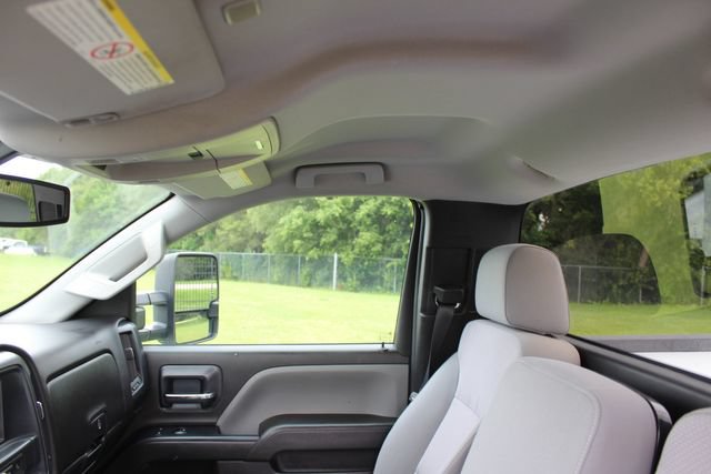 Used 2018 Chevrolet Silverado 2500 W/T w/ WT Convenience Package AWD/4WD image 18