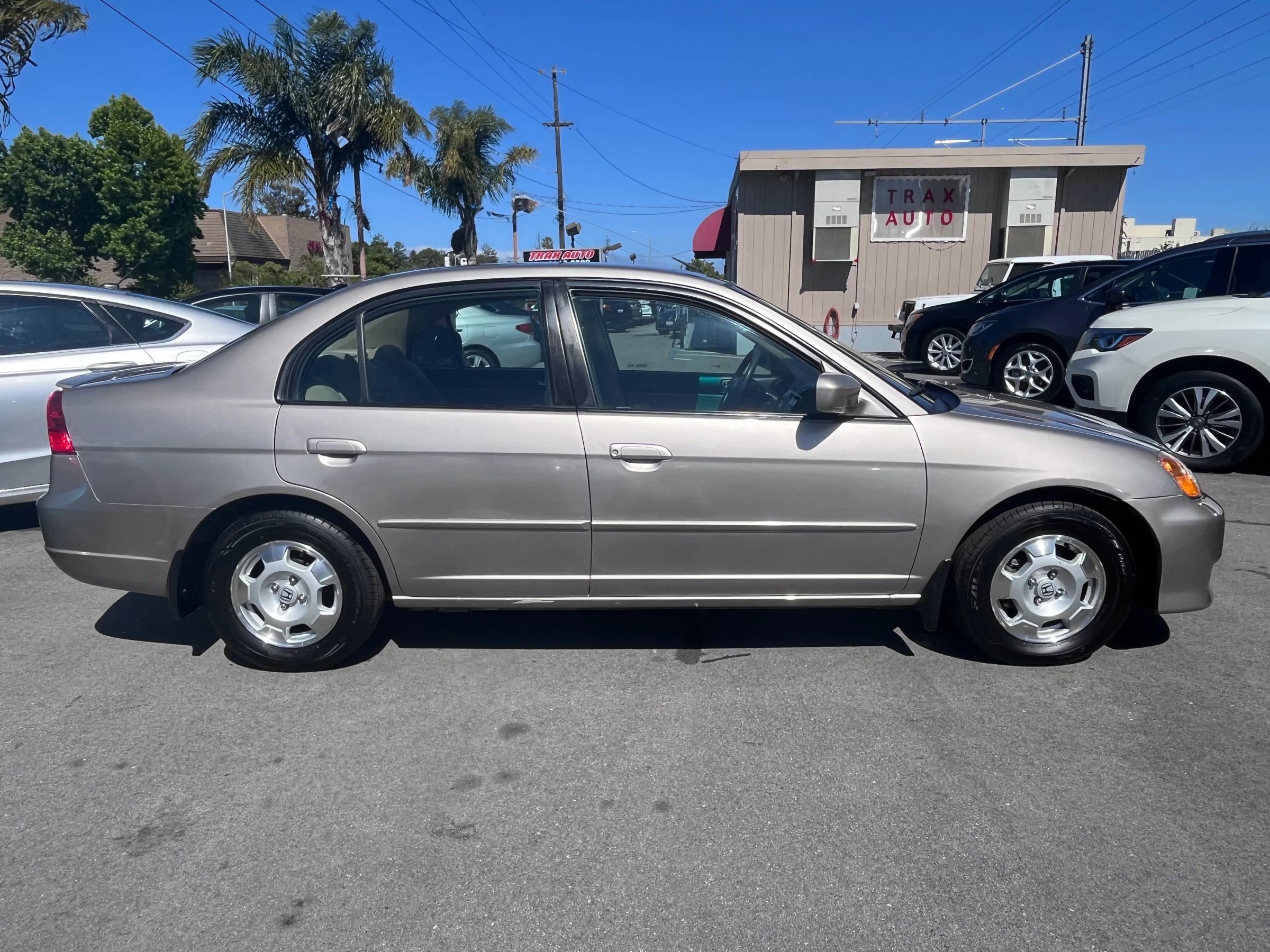 Used 2003 Honda Civic Hybrid Sedan image 8