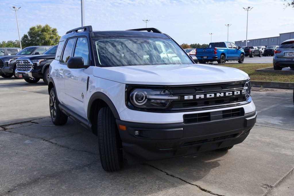 Used 2024 Ford Bronco Sport Outer Banks w/ Tech Package image 23