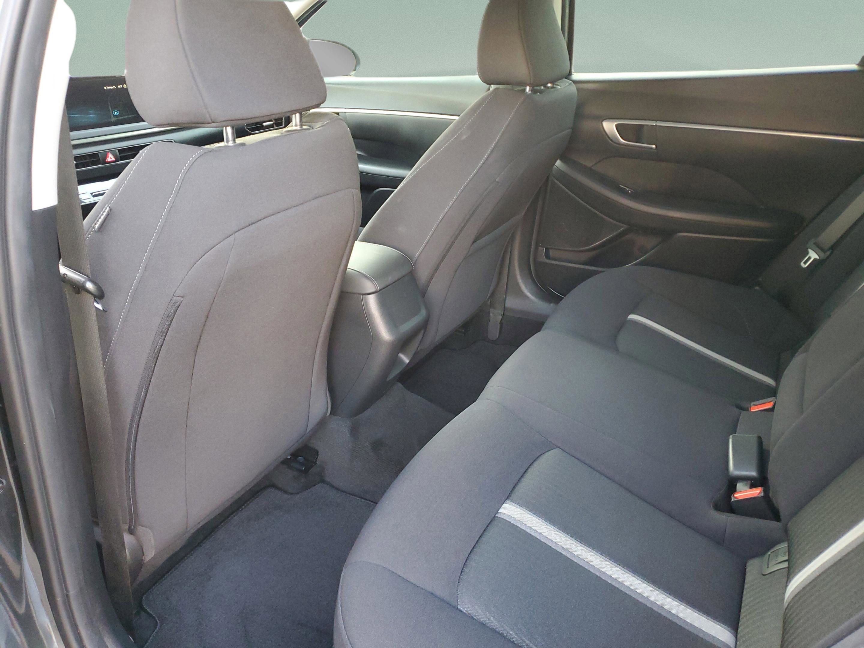 Used 2023 Hyundai Sonata SEL image 6