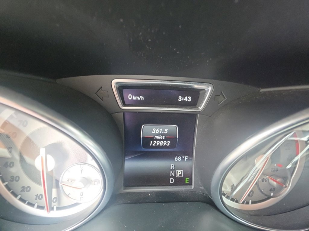 Used 2014 Mercedes-Benz CLA 250 4MATIC image 14