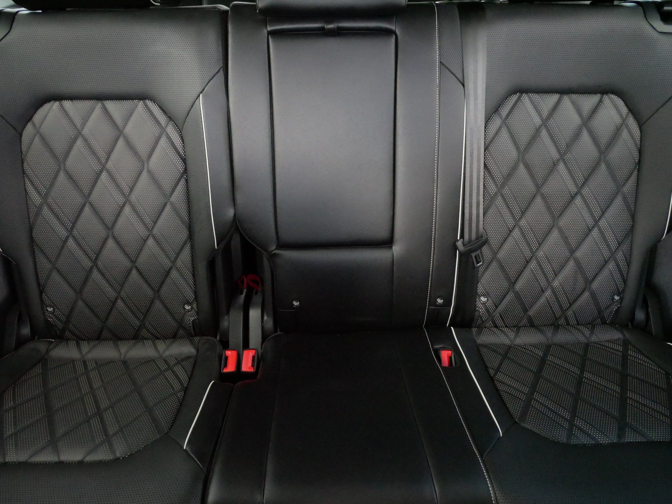 Used 2024 Volkswagen Atlas SEL Premium R-Line AWD/4WD image 13