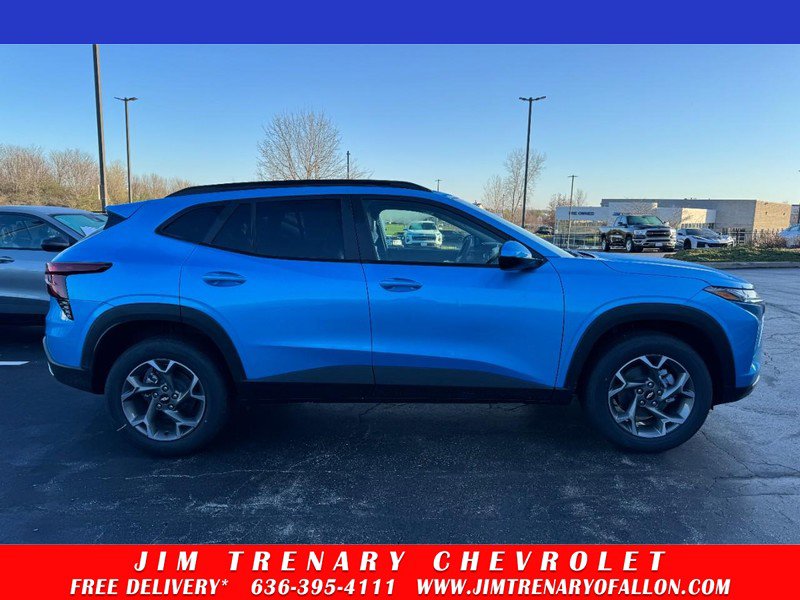 New 2026 Chevrolet Trax LT FWD image 1