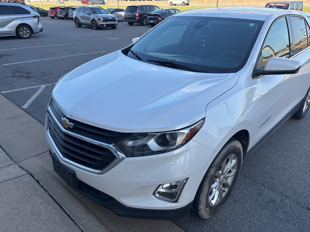 Used 2020 Chevrolet Equinox LT AWD/4WD image 2