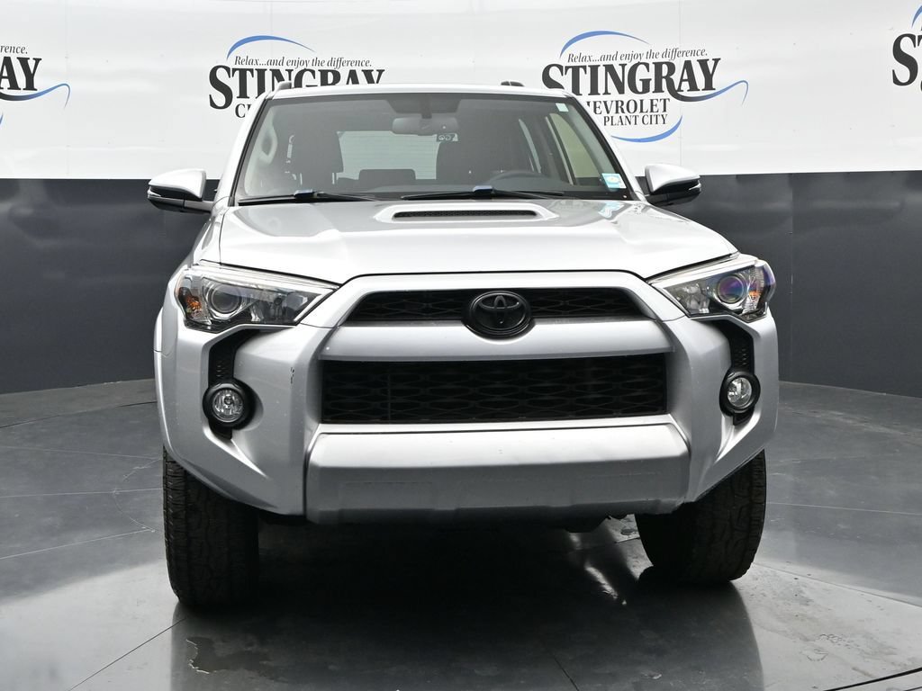 Used 2018 Toyota 4Runner TRD Off-Road Premium AWD/4WD image 2
