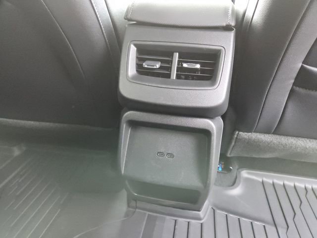 New 2026 Chevrolet Equinox EV LT image 14