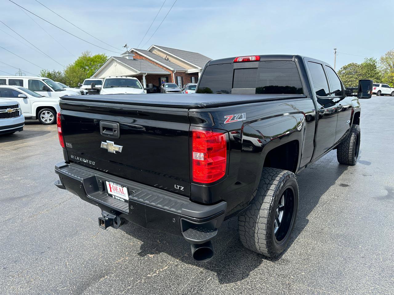 Used 2015 Chevrolet Silverado 2500 LTZ w/ Duramax Plus Package AWD/4WD image 4