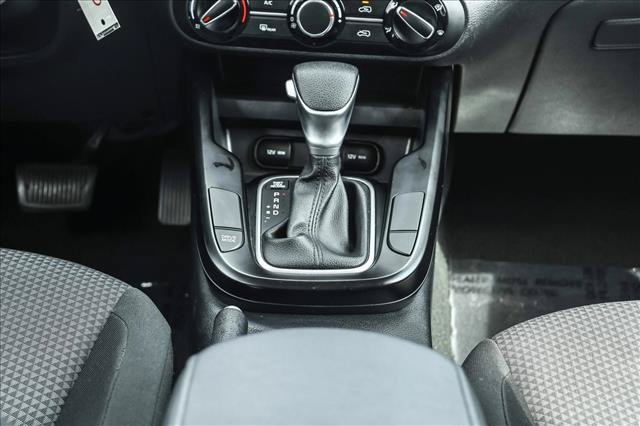 Used 2024 Kia Soul LX w/ Option Group 015 FWD image 19