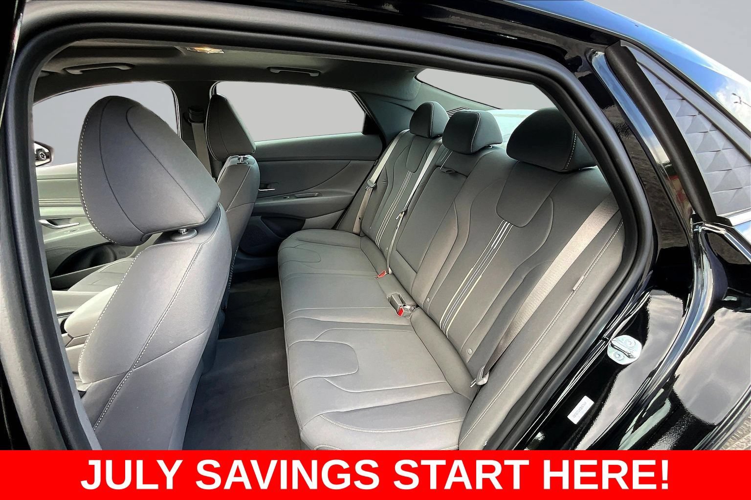 Used 2026 Hyundai Elantra SEL Sport Premium FWD image 25