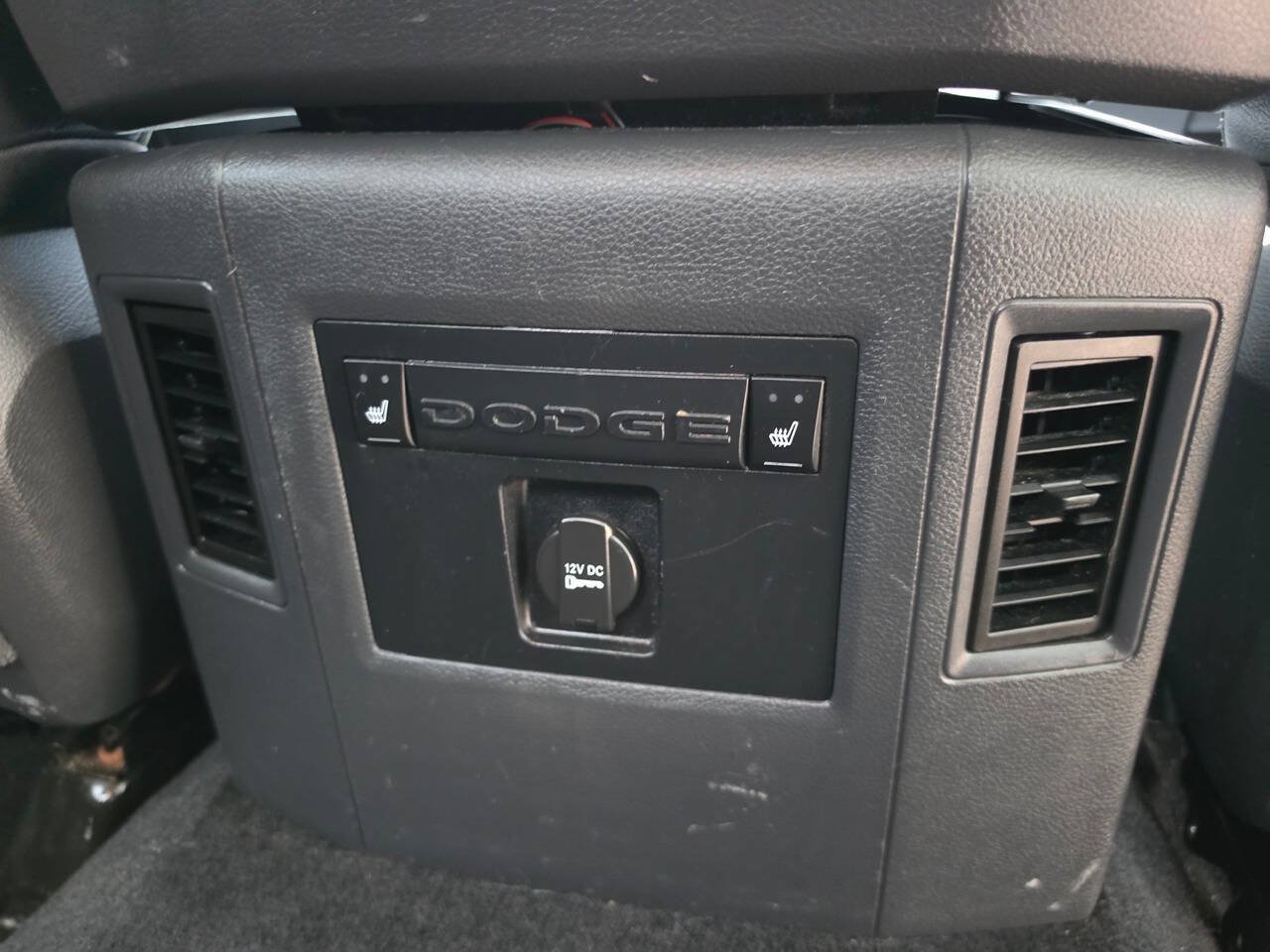 Used 2010 Dodge Ram 1500 Truck Laramie AWD/4WD image 34