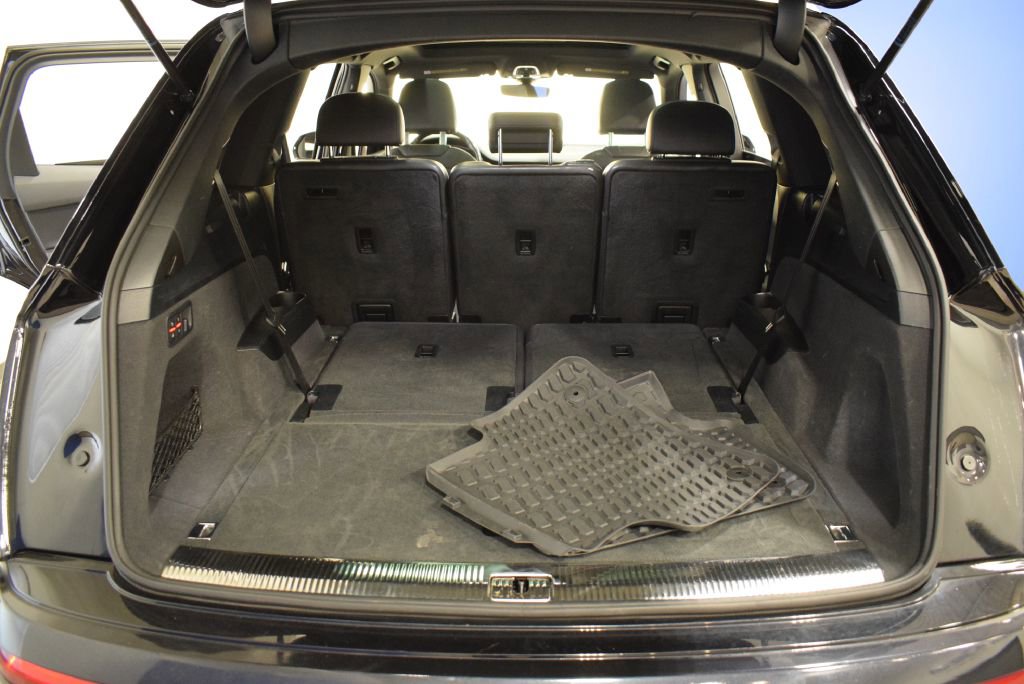 Used 2017 Audi Q7 3.0T Premium Plus image 37