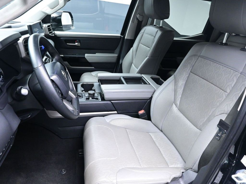 Used 2022 Toyota Tundra Limited image 18