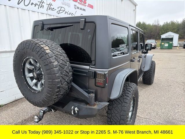 Used 2014 Jeep Wrangler Unlimited Rubicon w/ Max Tow Package AWD/4WD image 9