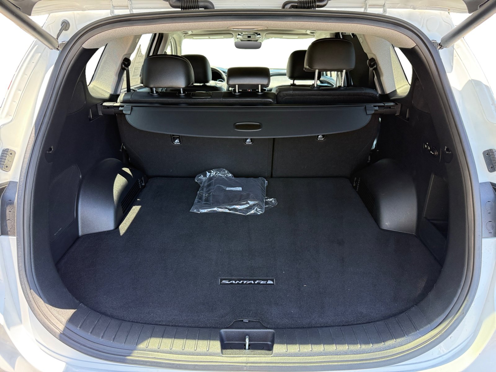 Certified 2023 Hyundai Santa Fe Limited AWD/4WD image 17