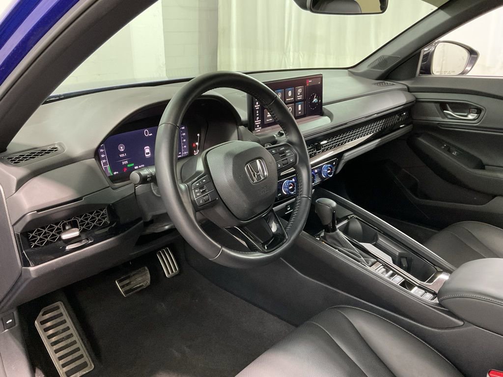 Used 2024 Honda Accord Sport image 17